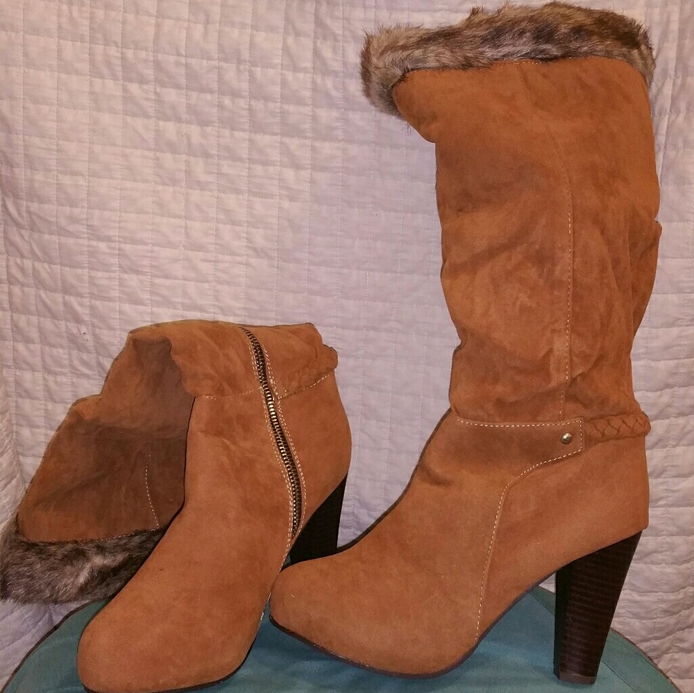 Women's Tall Fur Boots BNWT