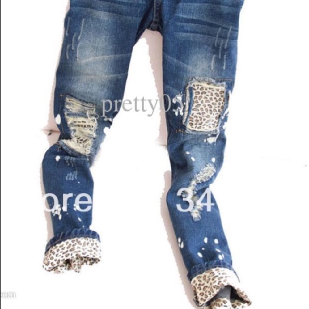 Junior Girls leopard print trendy jeans