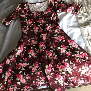 LulaRoe Nicole dress M