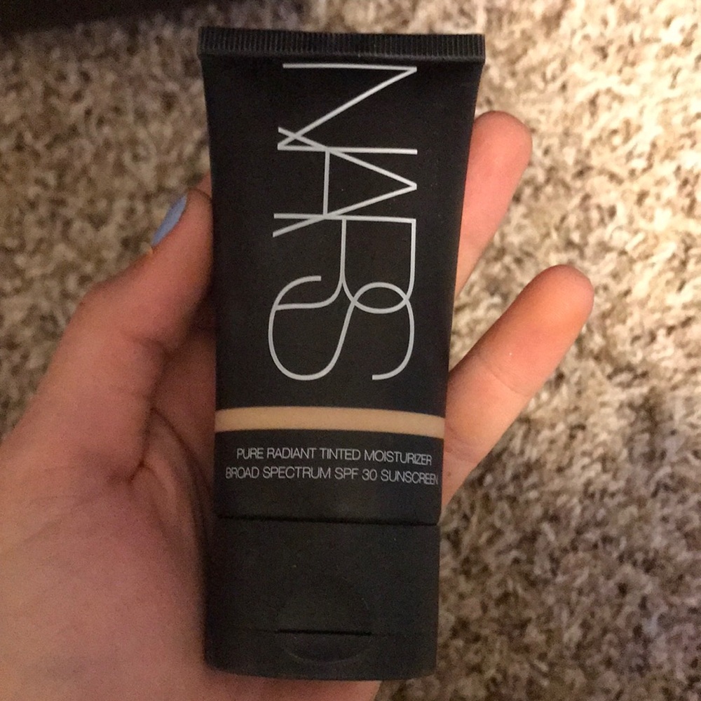 NARS Tinted moisturizer