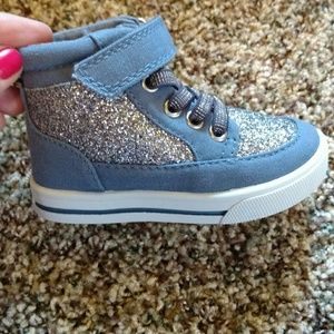 Kids shoes