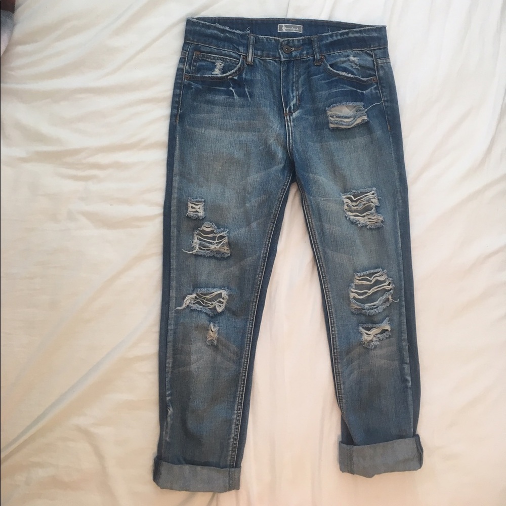 Distressed Boyfriend Jeans