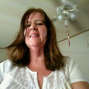 Meet your Posher, Debra