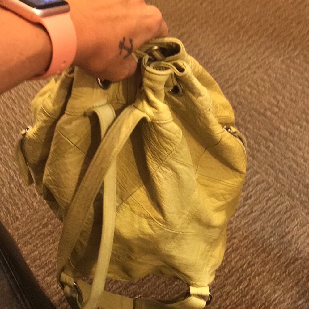 Day and mood bagpack