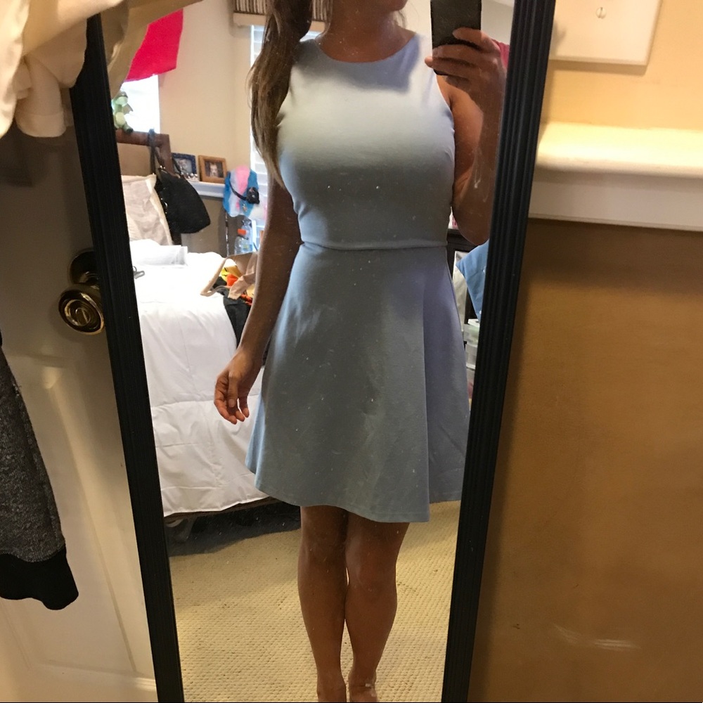Scoop neck flare dress