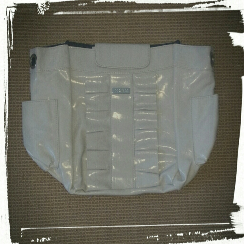 Sharon Miche Demi Shell