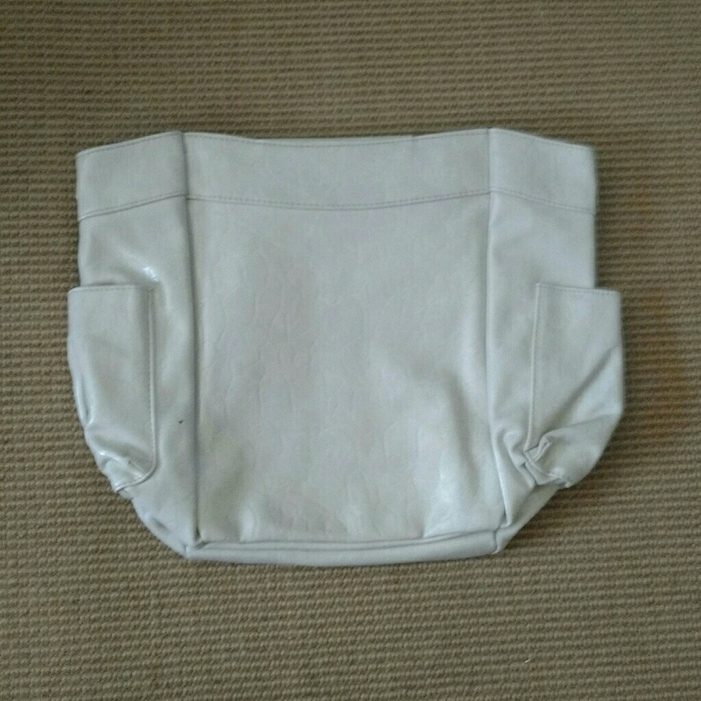 Sharon Miche Demi Shell - Picture 2 of 3