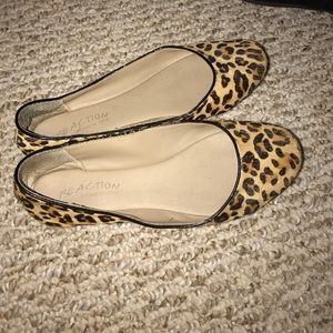 Leopard patterned flats