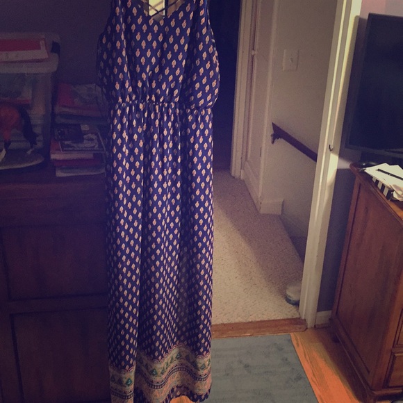 Maxi dress - Picture 1 of 2