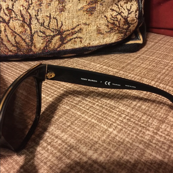 Tory Burch Sunglasses main image 4
