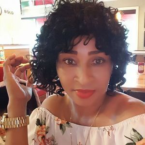 Meet your Posher, Hazeleyes