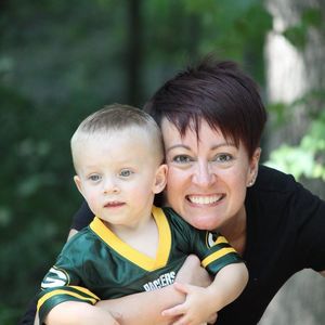 Meet your Posher, Cynthia