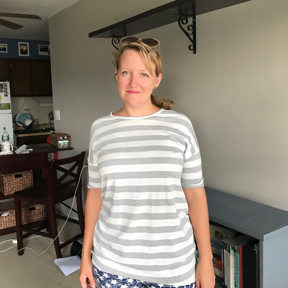LulaRoe Irma top XS