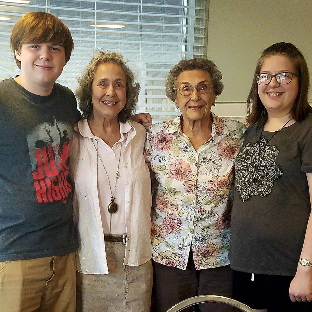 Meet your Posher, Jade