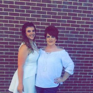 Meet your Posher, Christy