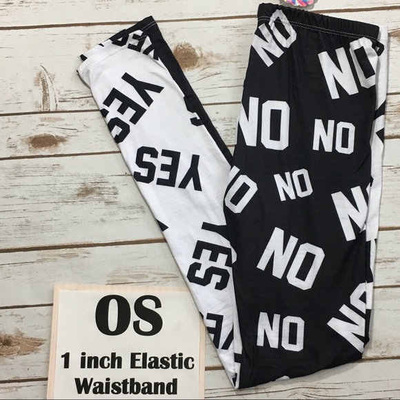 Black White Yes No Word Leggings OS NWT - Picture 1 of 4