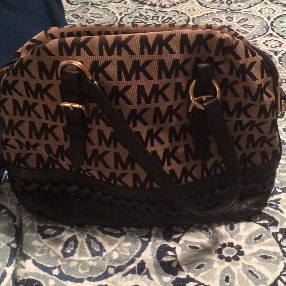 Michael Kors tote
