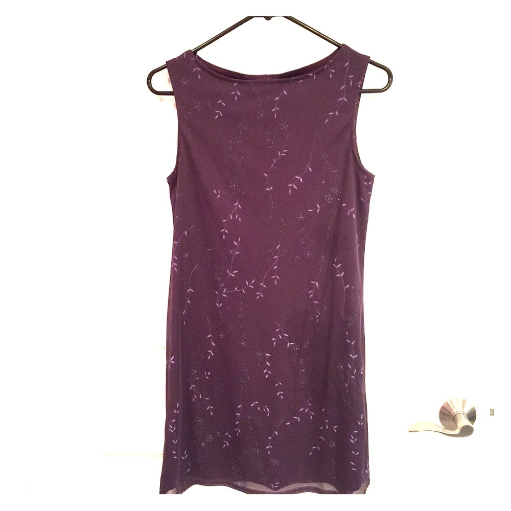 Dress with shimmering flowers