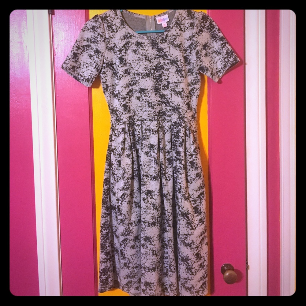 ❤️❤️LulaRoe Amelia Dress ❤️❤️
