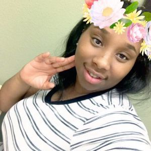 Meet your Posher, Jacia