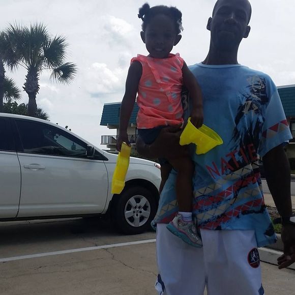 Meet your Posher, Carl - Picture 1 of 1