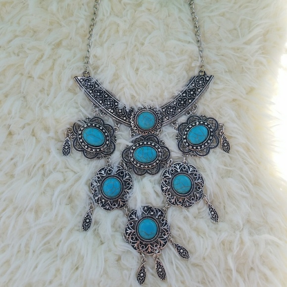 boho chic statement necklace set - Picture 3 of 6