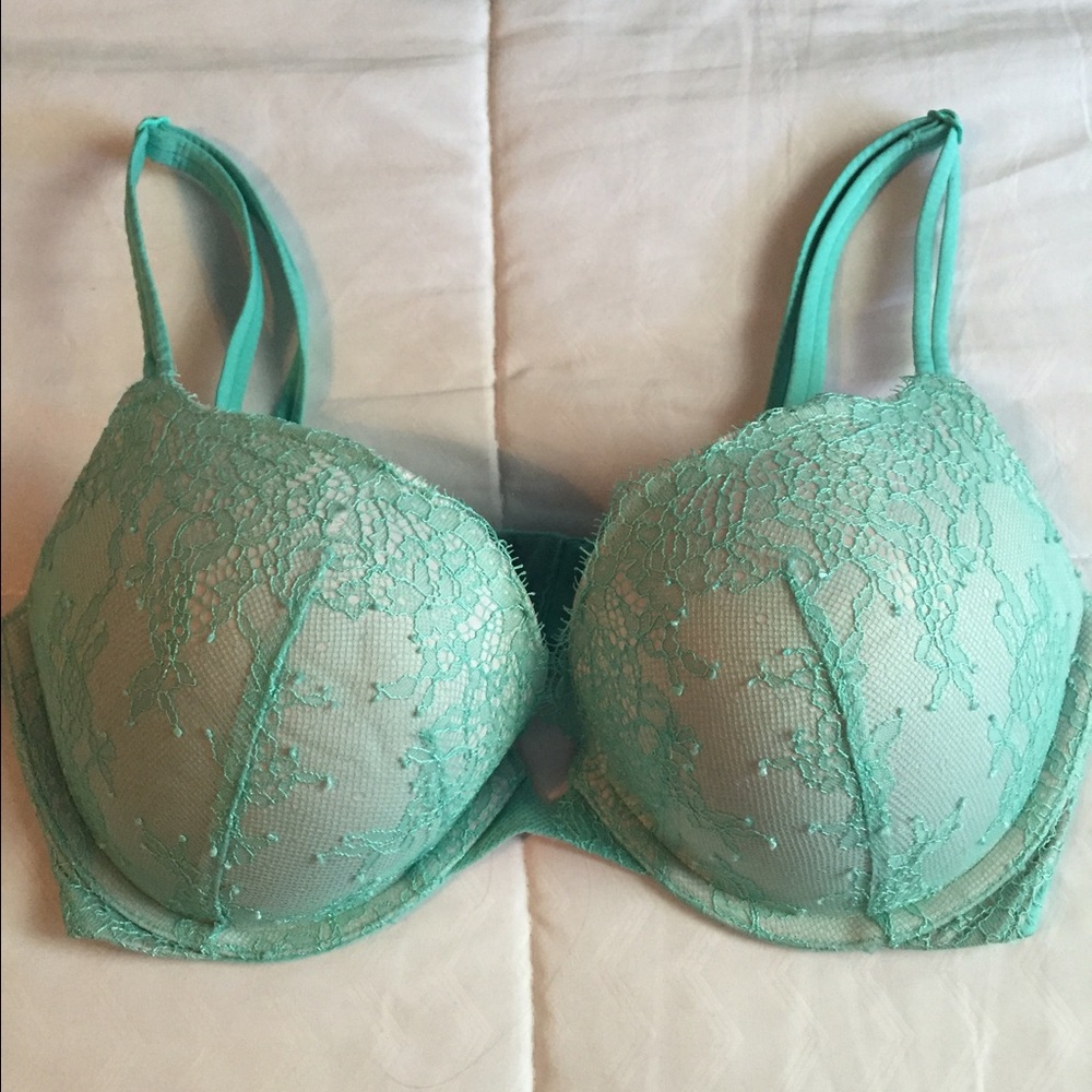 Very Sexy push up bra