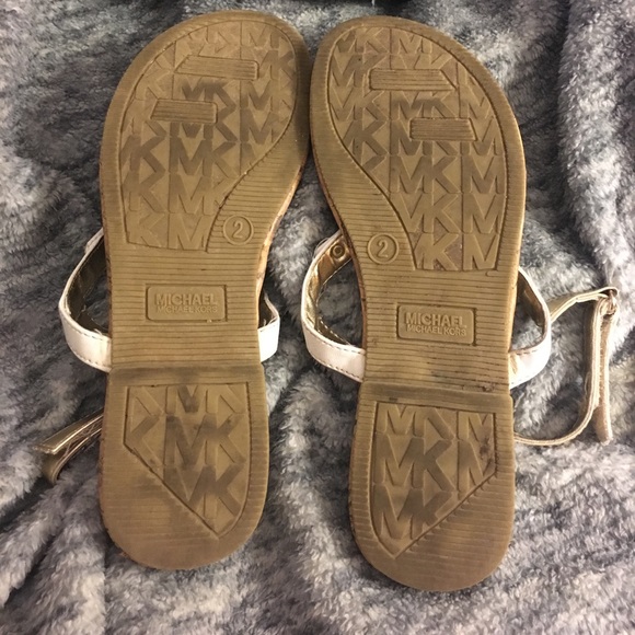 Michael Kors Sandals Girls'/Kids' - Picture 5 of 6