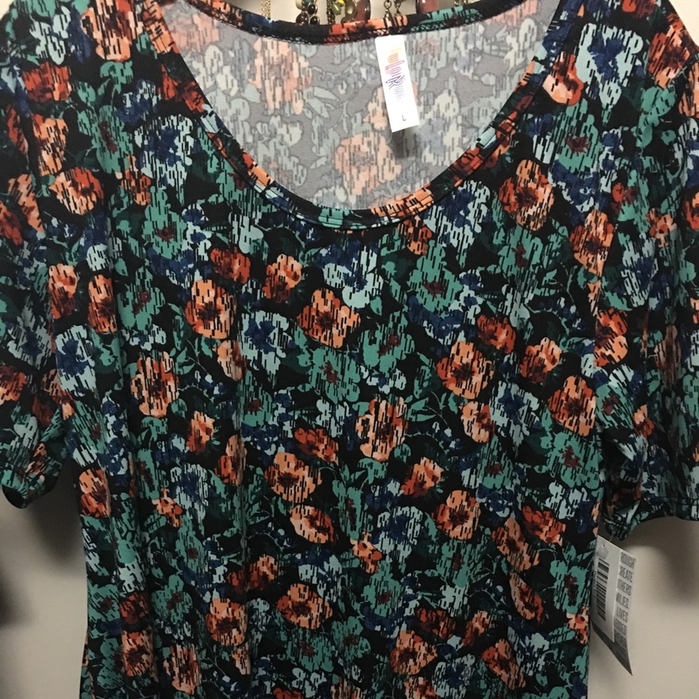 Lularoe perfect t