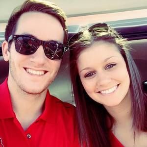 Meet your Posher, Hillary