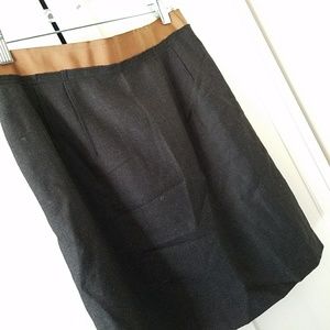 LOFT 10p wool blend skirt