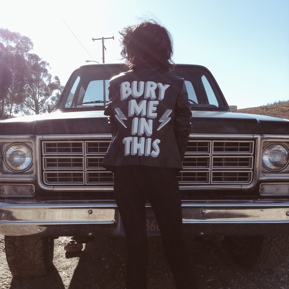 Hand Painted Faux Leather - Picture 2 of 3