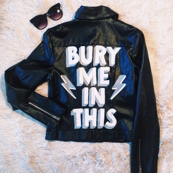 Hand Painted Faux Leather - Picture 3 of 3