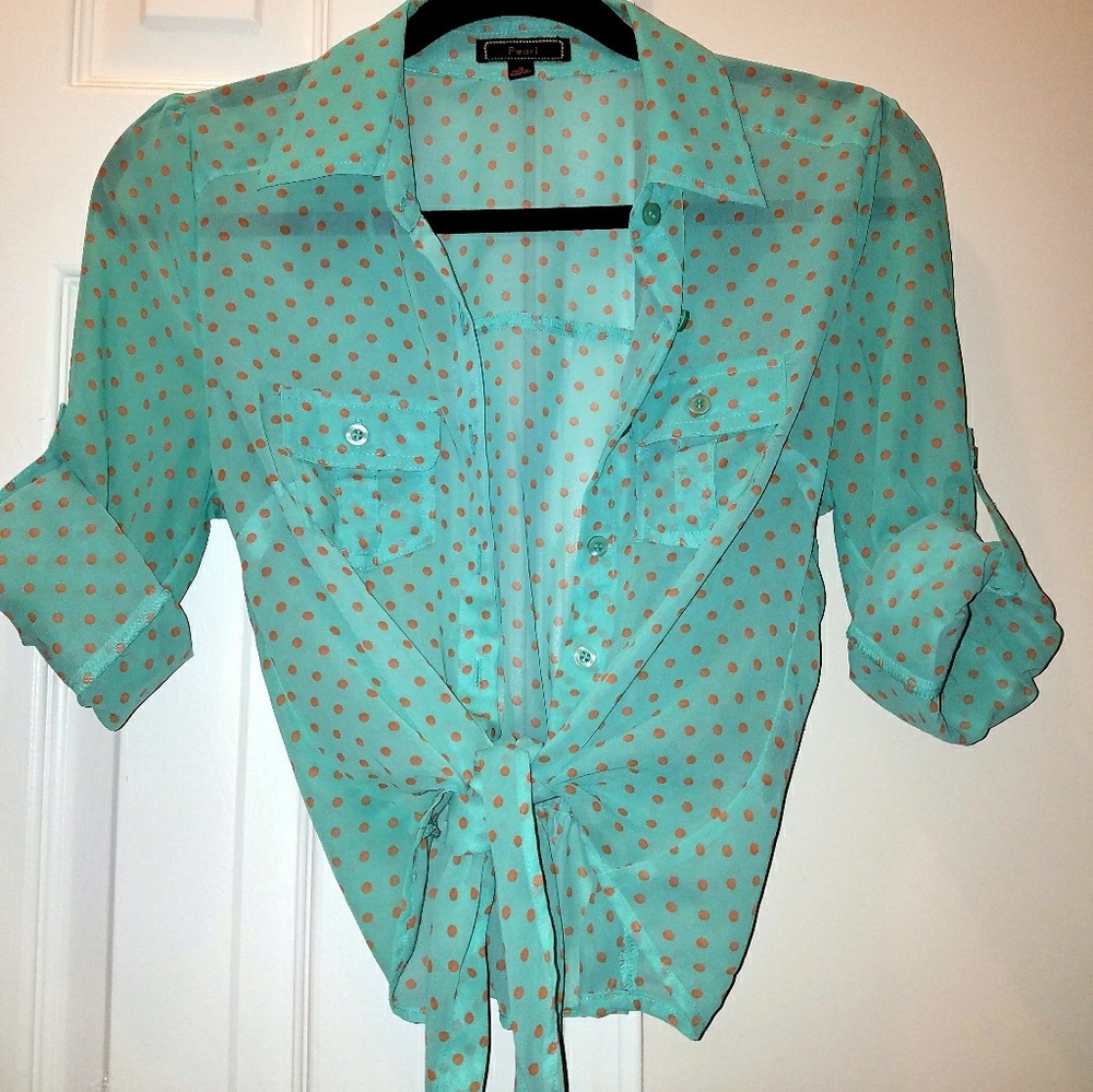 🍁Collared Polka Dot Crop Blouse