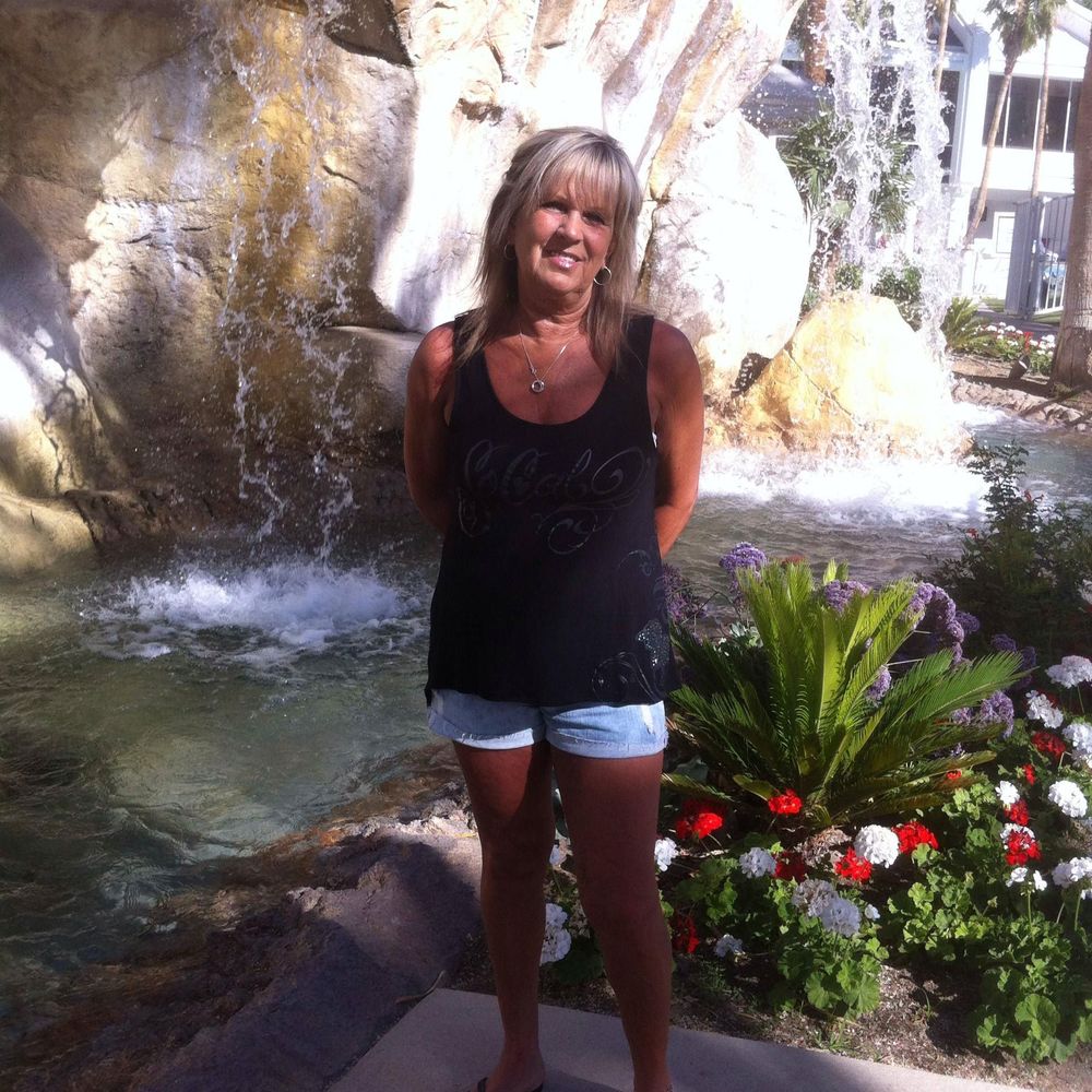 Meet your Posher, Teri