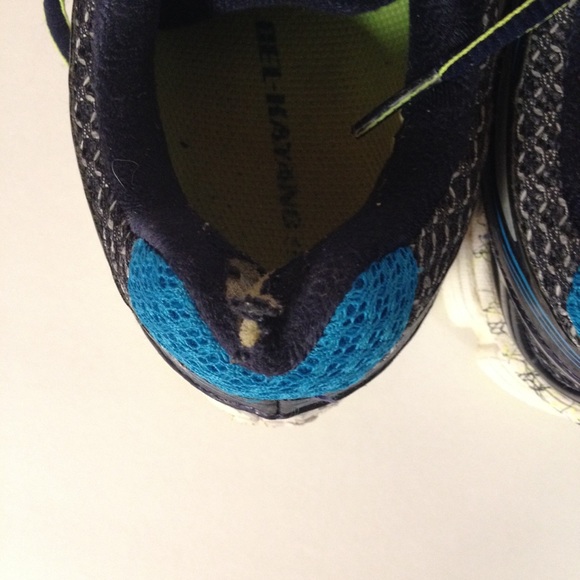 Asics blue tennis shoes 10 1/2 - Picture 6 of 7