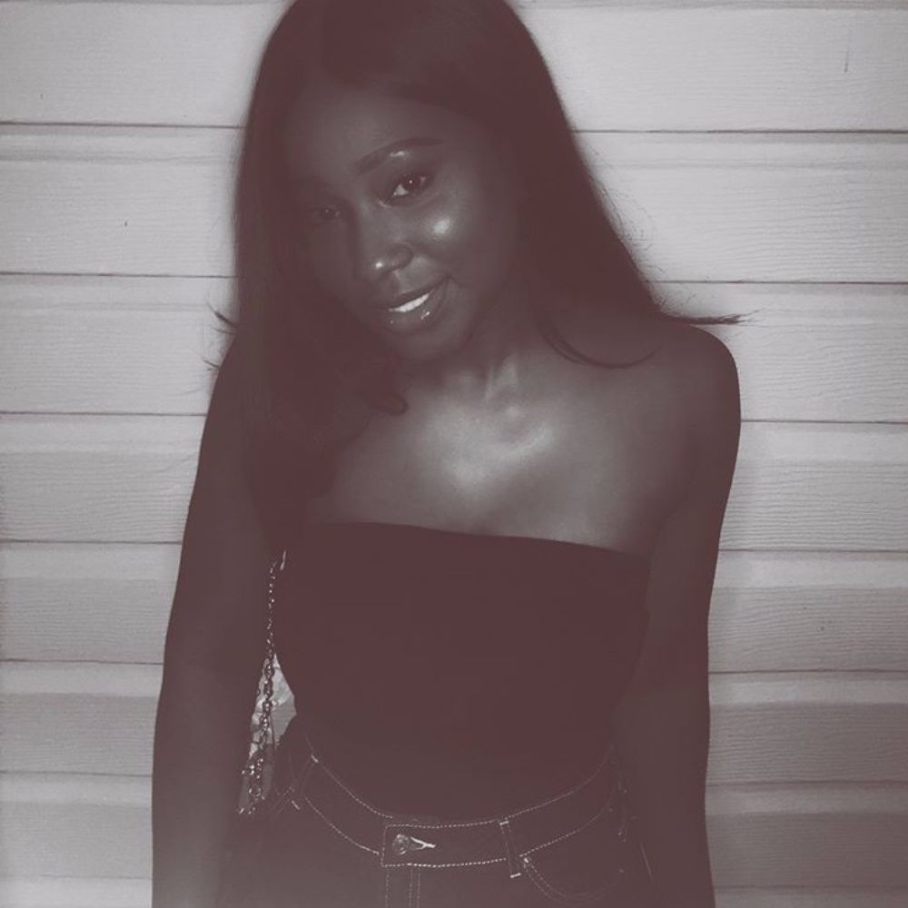 Meet your Posher, Tumi