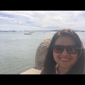 Meet your Posher, Maria