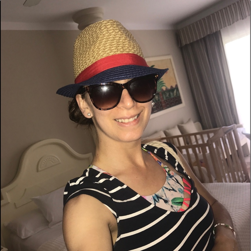 Meet your Posher, Lisandra