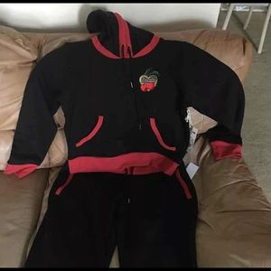 Luxirie Sweat Suit Black