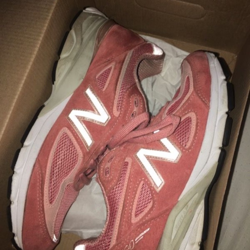 Peach New Balance Size 9