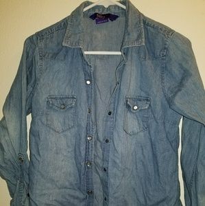 Miley Cyrus long sleeve