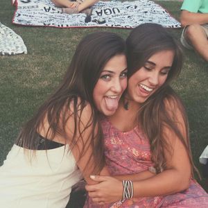 Meet your Posher, Shea