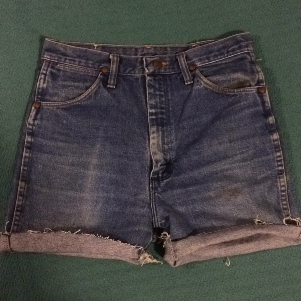 Vintage wrangler jean shorts