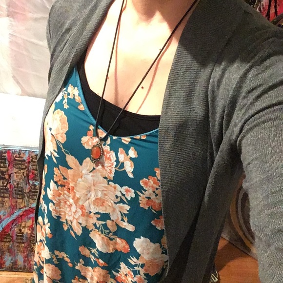 Meet your Posher, Leslie - Picture 3 of 4