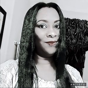 Meet your Posher, Shannon