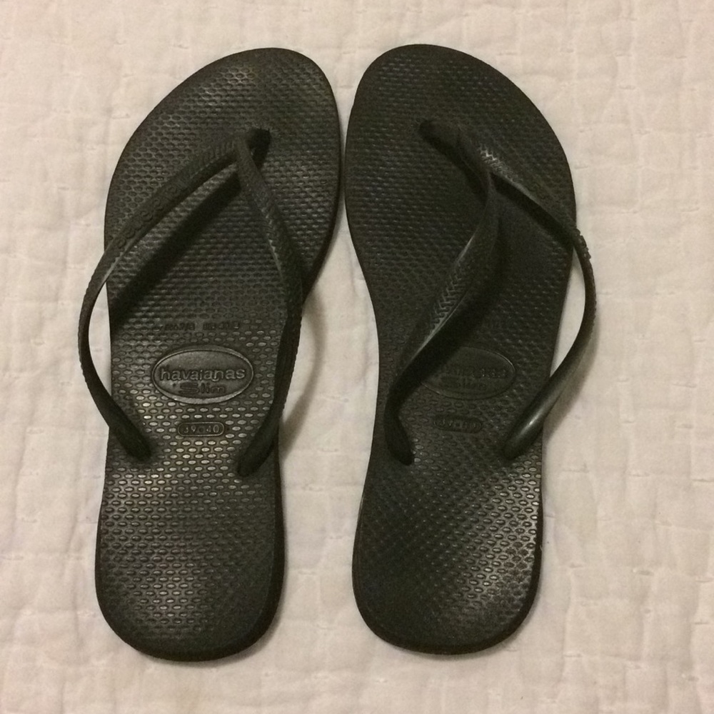 Havaianas Slim black flip flops