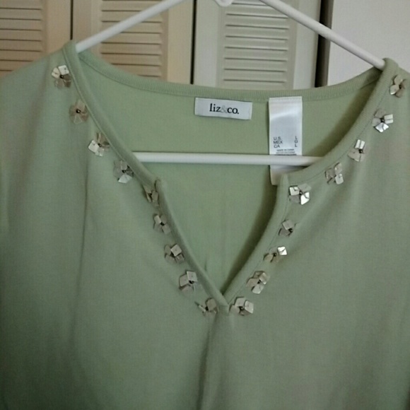 Liz&Co Shirt🎄 - Picture 4 of 4