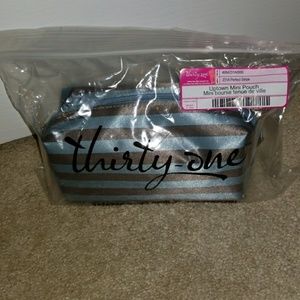 Thirty-one uptown mini pouch