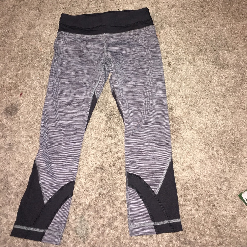 Lululemon Pace Rival Wee Are From Space Crop 4 - image 1